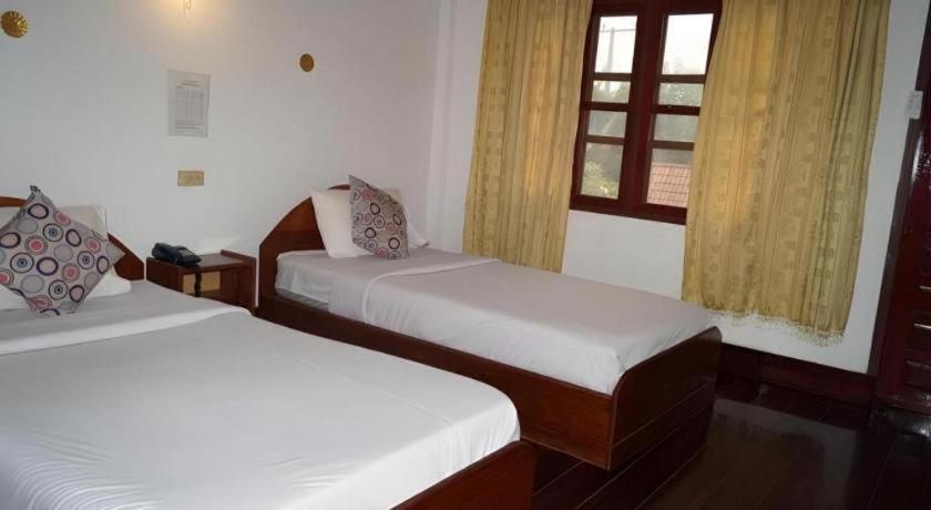 Champa Residence Hotel Pakse Exterior foto